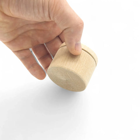 closed 50 x 37 mm treitud puidust ehtekarp